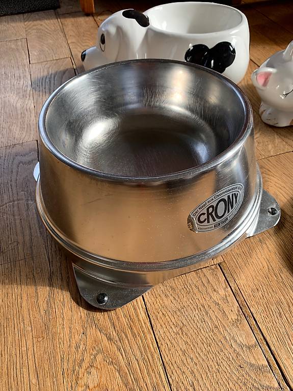 hunde und katzen fressnäpfe